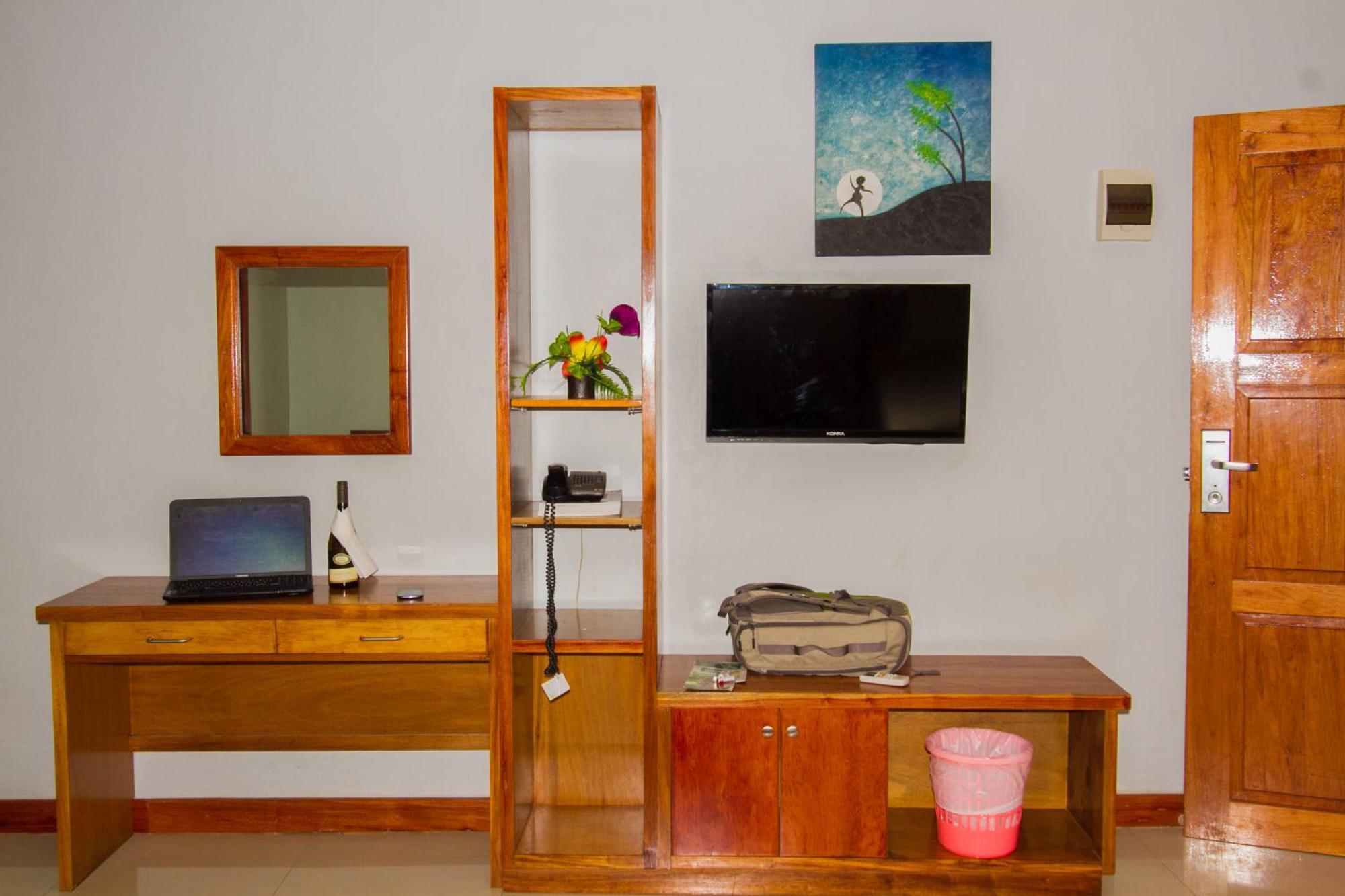 Hideaway Hotel Port Moresby Room photo