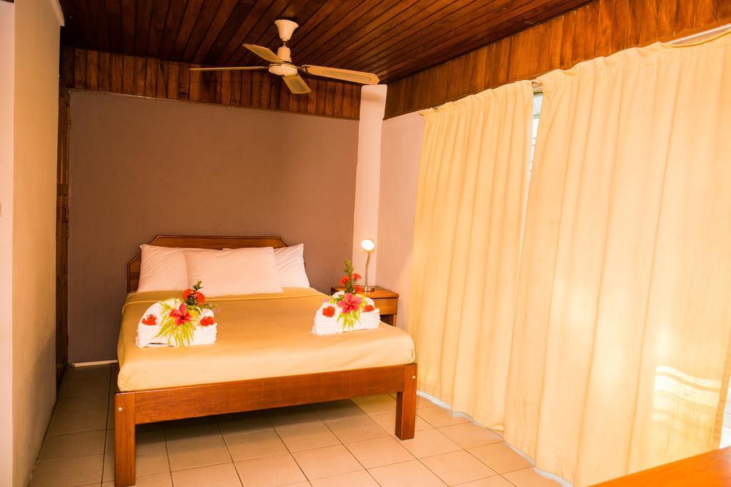 Hideaway Hotel Port Moresby Room photo
